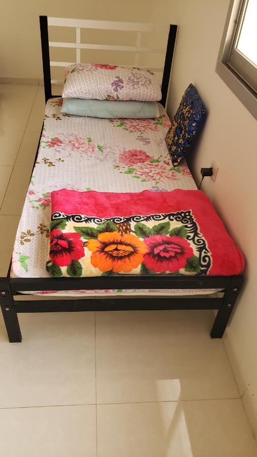 Yahia Guest House Abu Dhabi Exterior photo